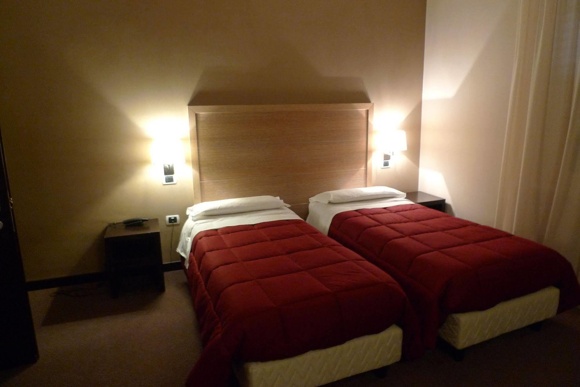 De Meis Hotel Capistrello